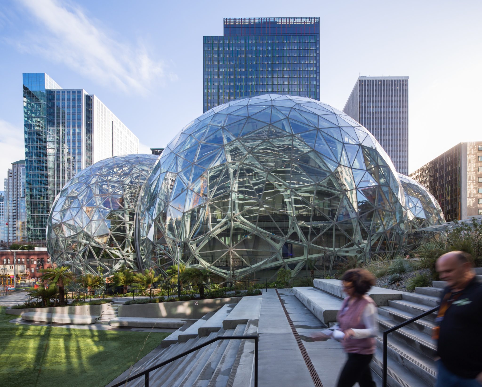 Las Esferas Futuristas De Amazon las-esferas-futuristas-de-amazon
